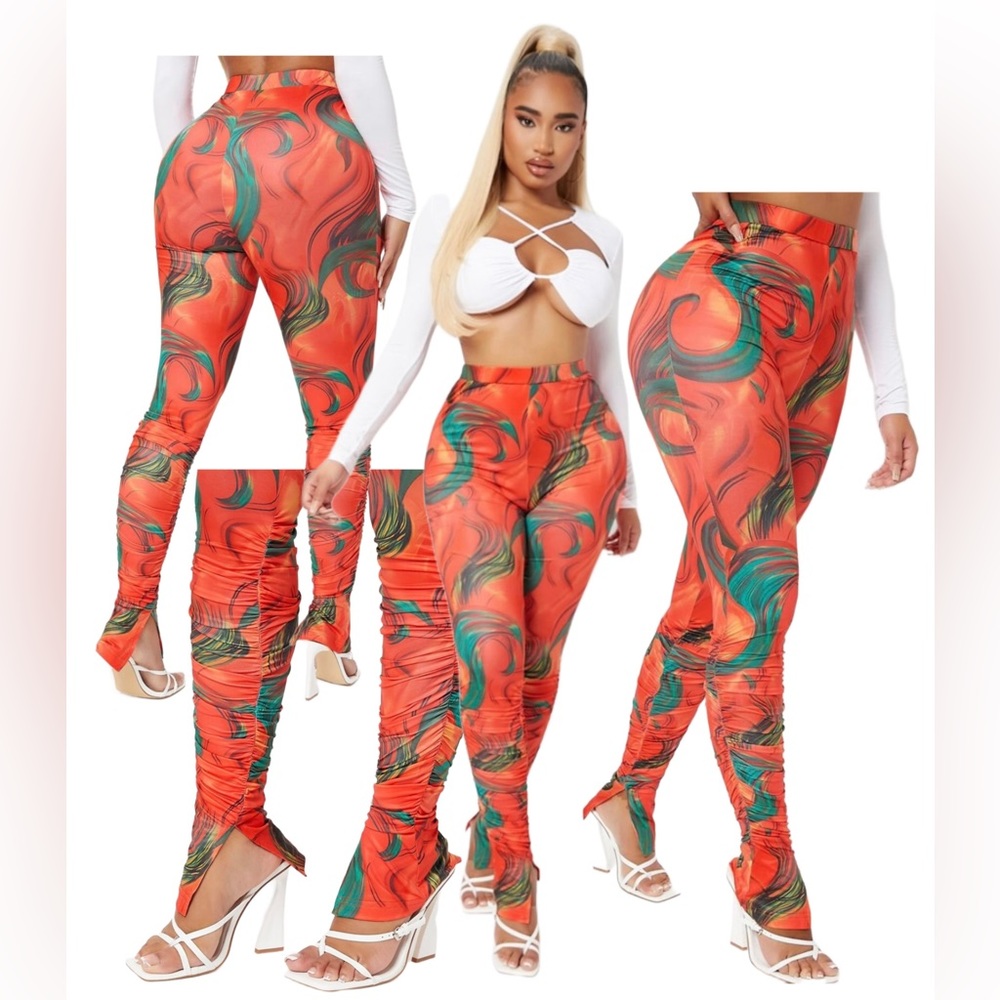 *New* Split Hem Ruched Graphic Print Leggings